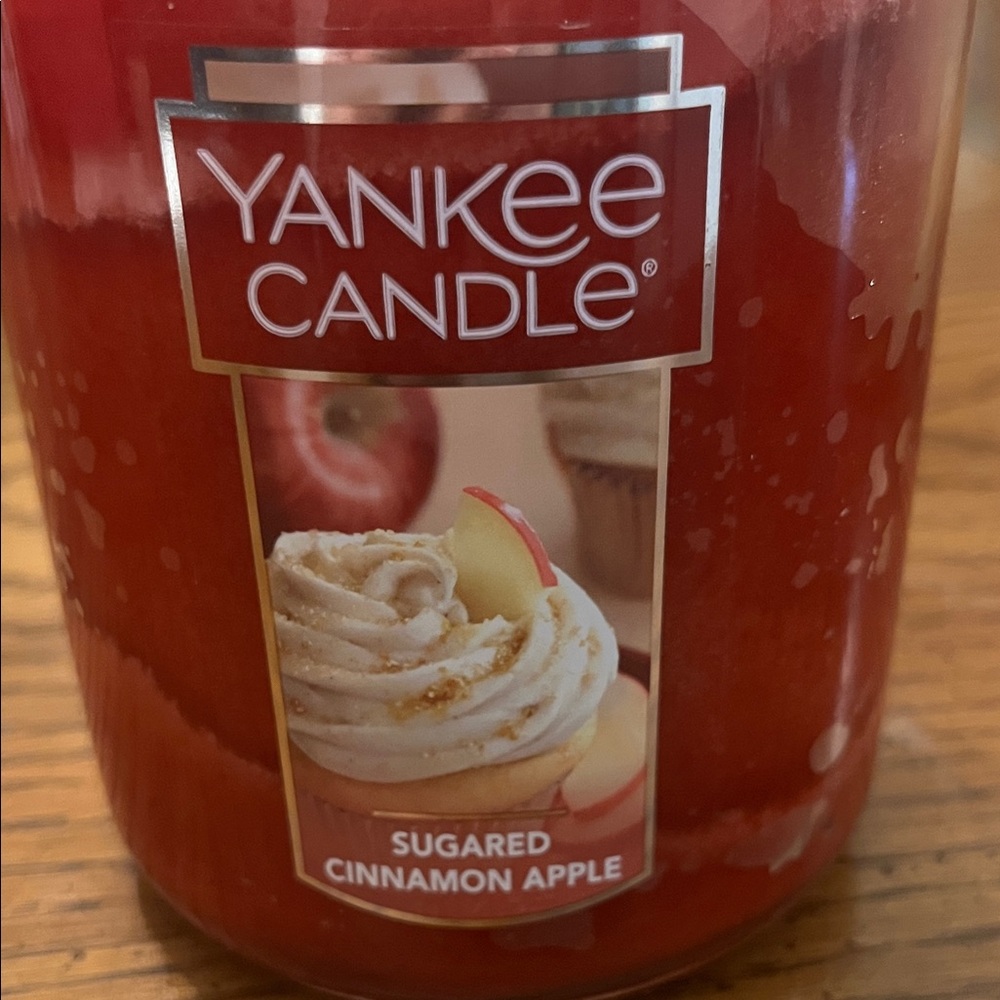 Yankee Candle Sugared Cinnamon Apple Jar Candle, new - Picture 5 of 10